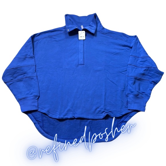 Free People Movement Warm Down Pullover size Medium NWT Electric Cobalt - Picture 2 of 4